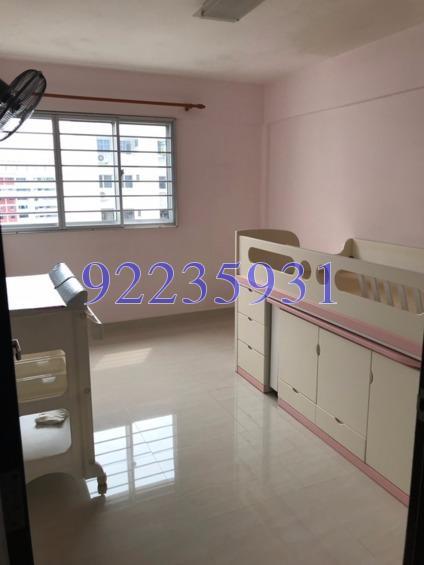 Bukit Batok Central thumbnail photo